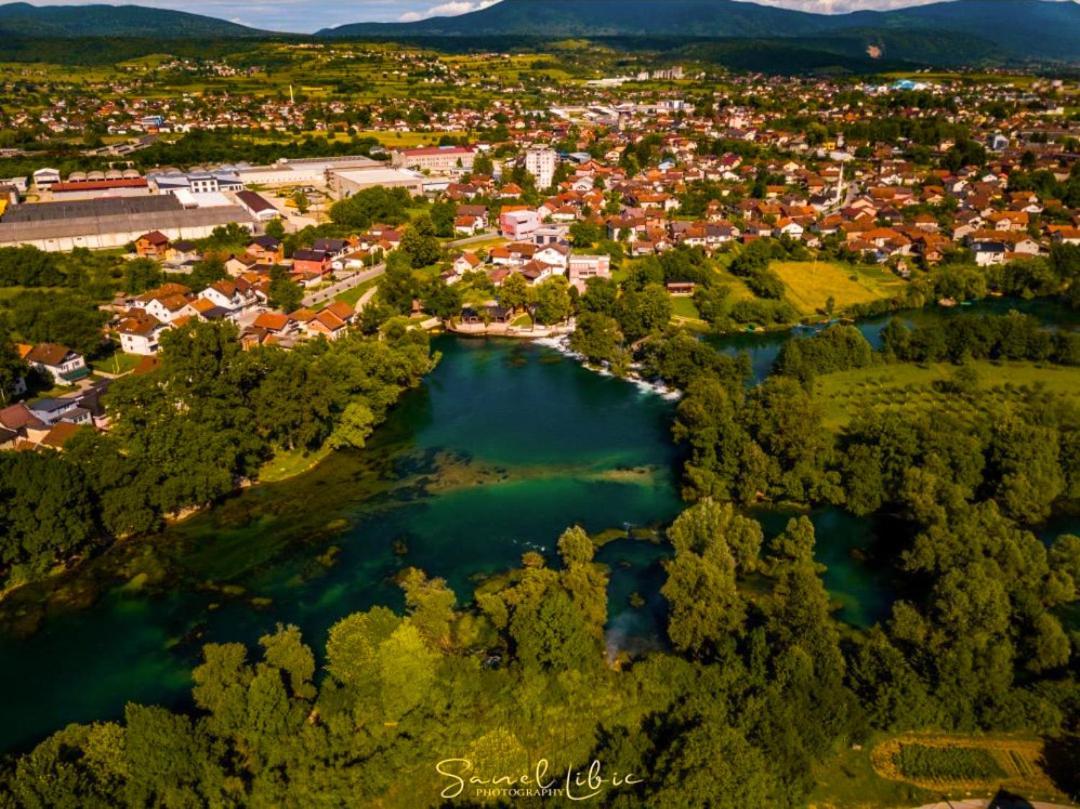 Holiday Home Waterfall View Bihać Exterior foto