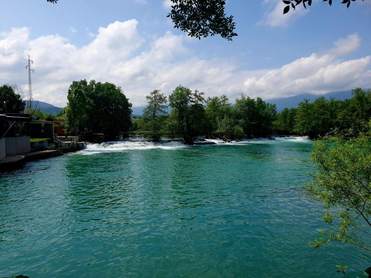 Holiday Home Waterfall View Bihać Exterior foto